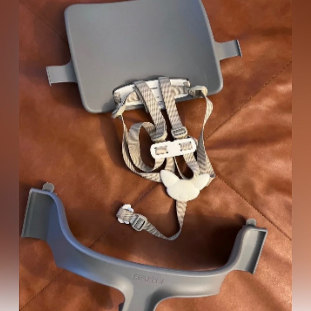 Stokke Tripp Trapp High Chair Baby set & Extended Gliders